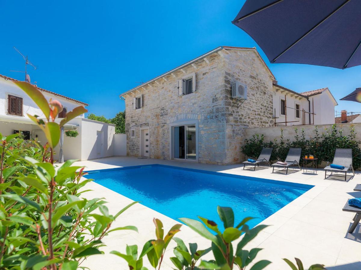 Holiday Home Villa Karmen - Roj454 Sveti Petar u Sumi Esterno foto