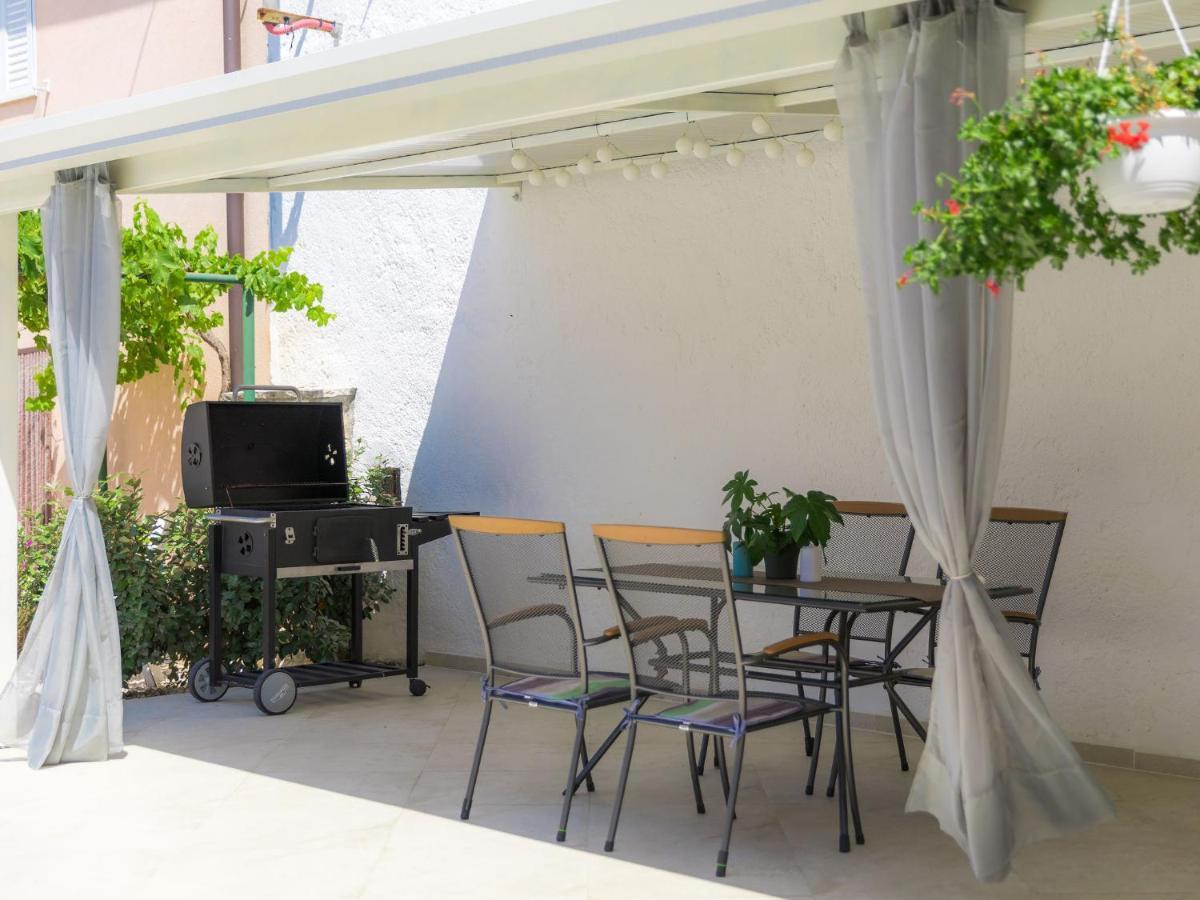 Holiday Home Villa Karmen - Roj454 Sveti Petar u Sumi Esterno foto
