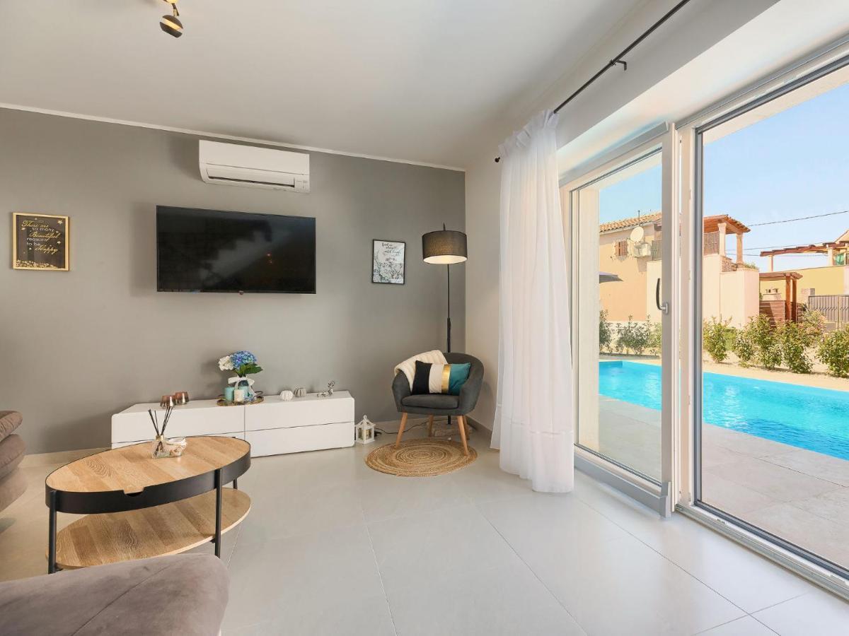 Holiday Home Villa Karmen - Roj454 Sveti Petar u Sumi Esterno foto